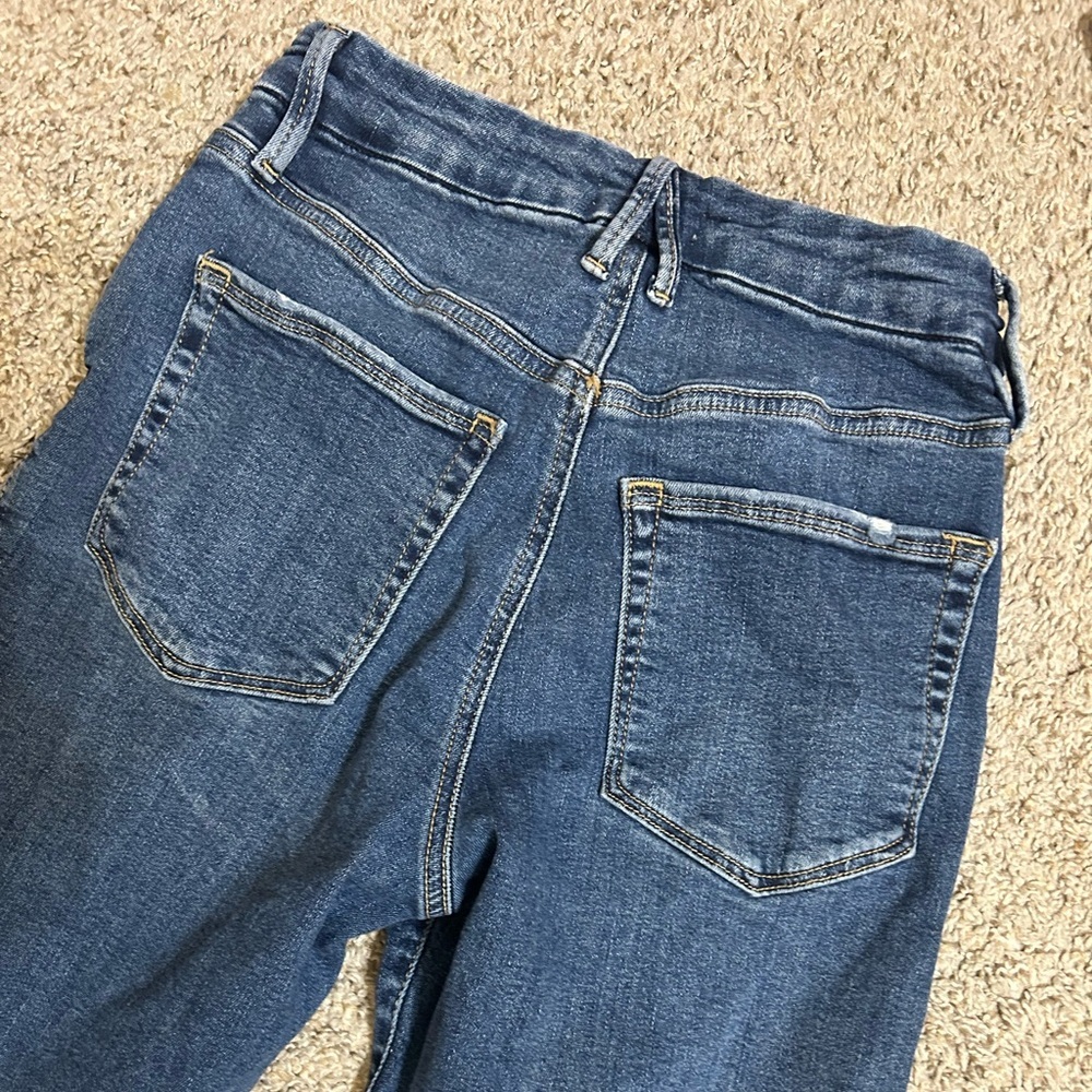 Good American Blue Wash Jeans Women's Size 6/28 Cotton Blend Minimalist Casual - Picture 3 of 7